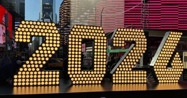 Here’s How the News Networks Will Ring In 2026